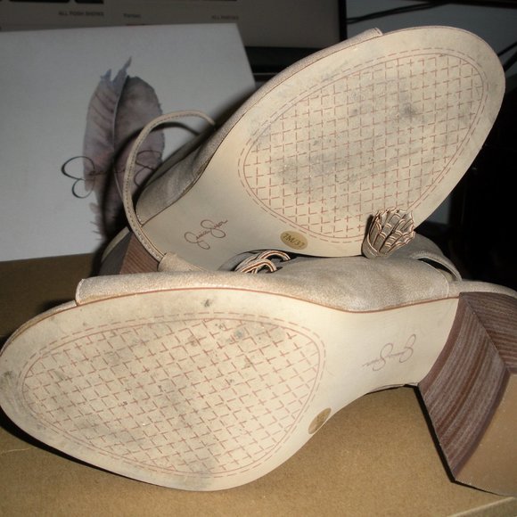 Jessica Simpson Color Cashmere block heeled suede look shoes Tilory in box. - Picture 3 of 8